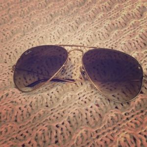 Ray Ban Aviator Sunglasses